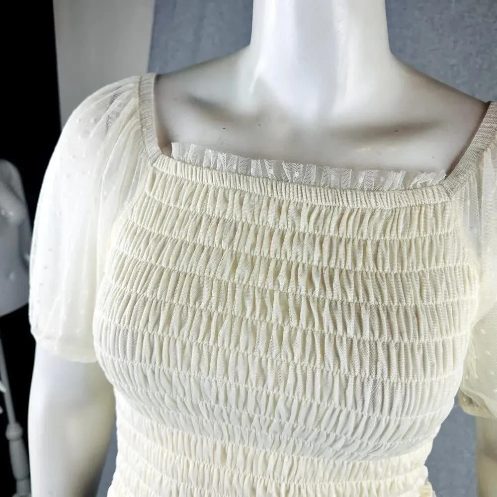 Torrid Womans Sz 4X Plus Blouse Smocked Dot Mesh Square Neck Crop Top Ivory NWT